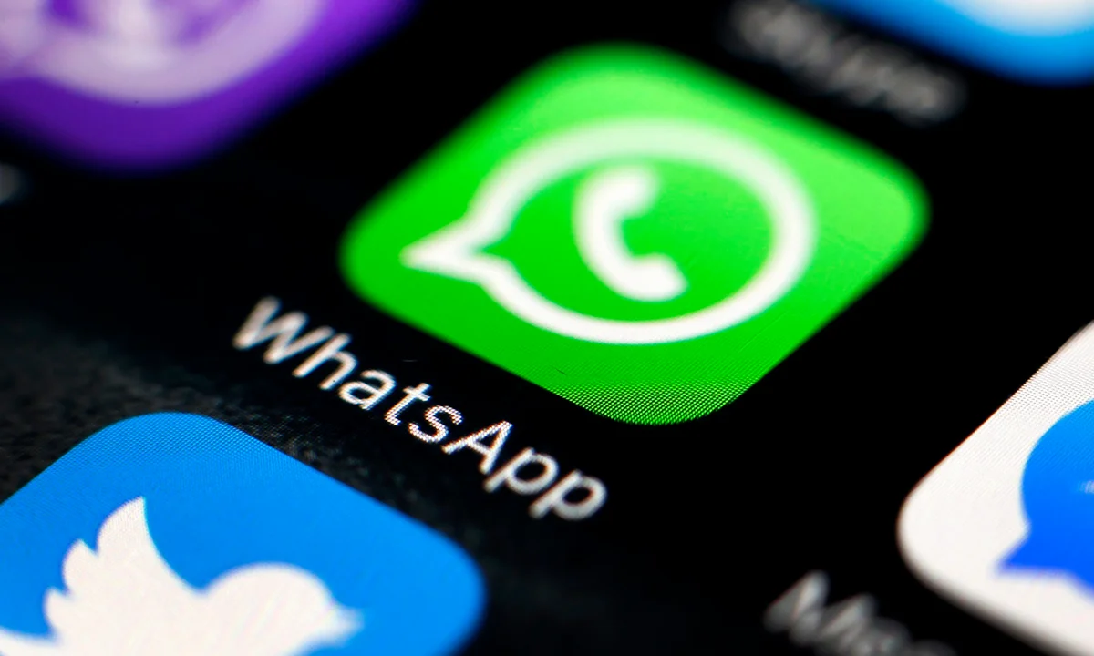 Vote for new WhatsApp features